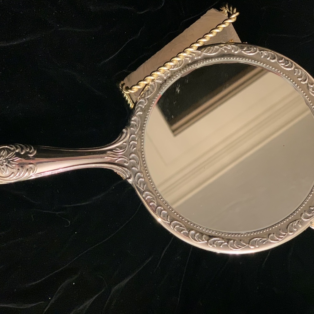 Vanity Mirror - Picture 5 of 8